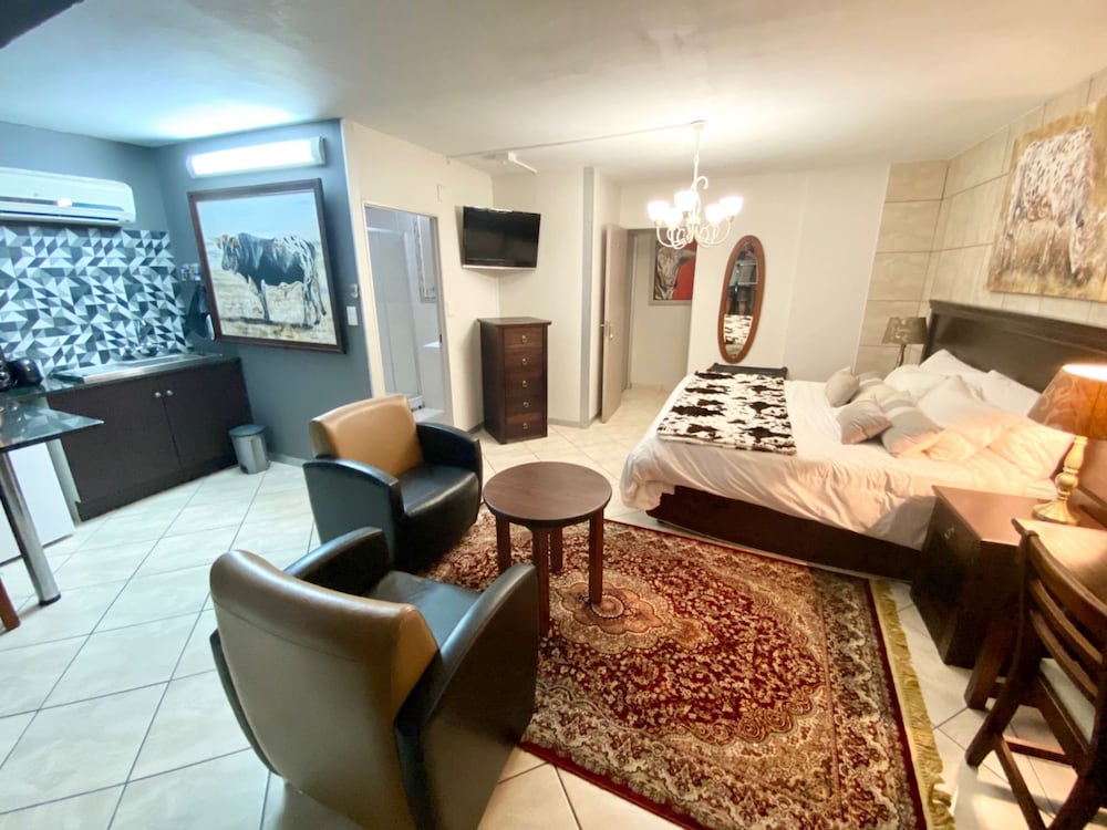 Luxury Room - Photo 2