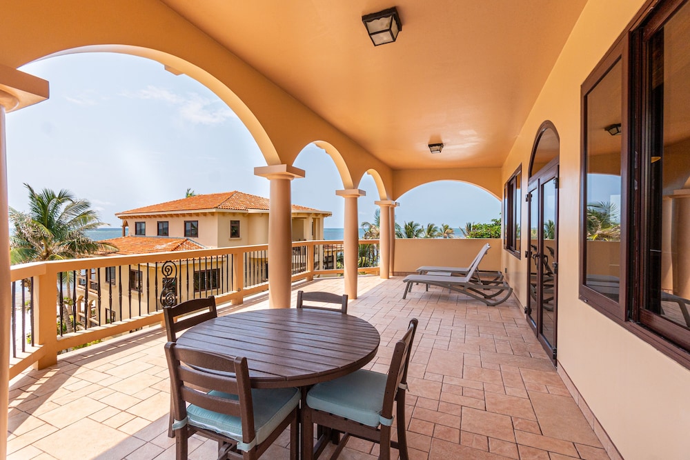 Superior Penthouse, 2 Bedrooms, Sea View photo 2