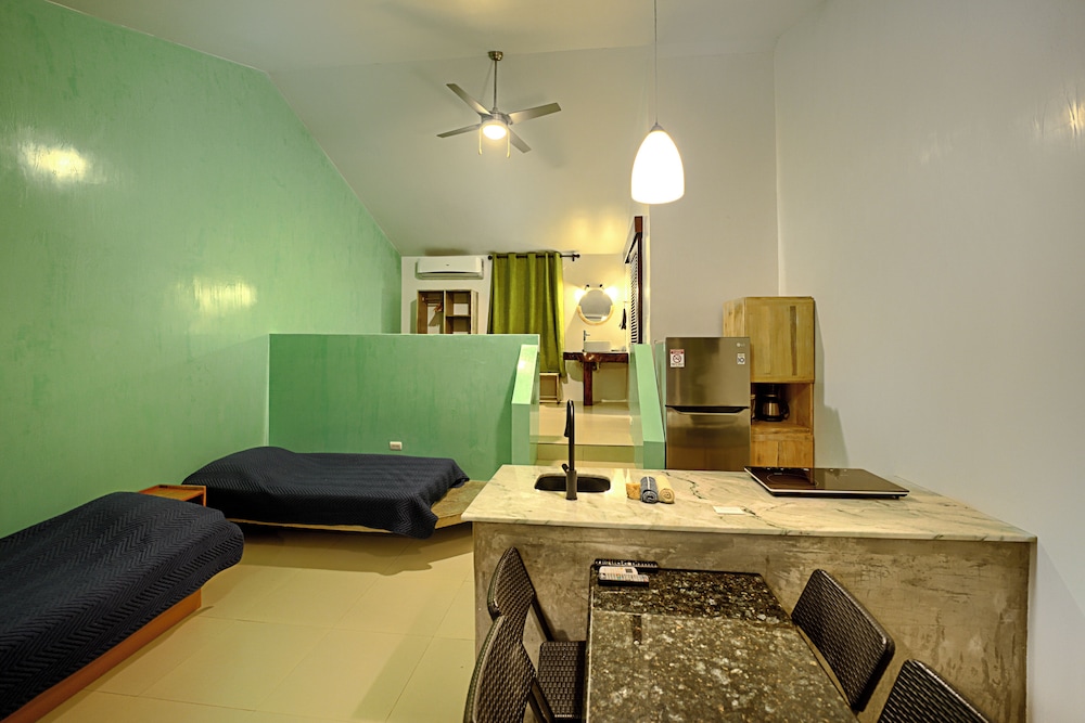 Family Apartment photo 2