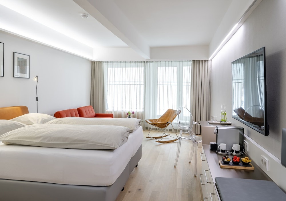 Junior Suite Design photo 2