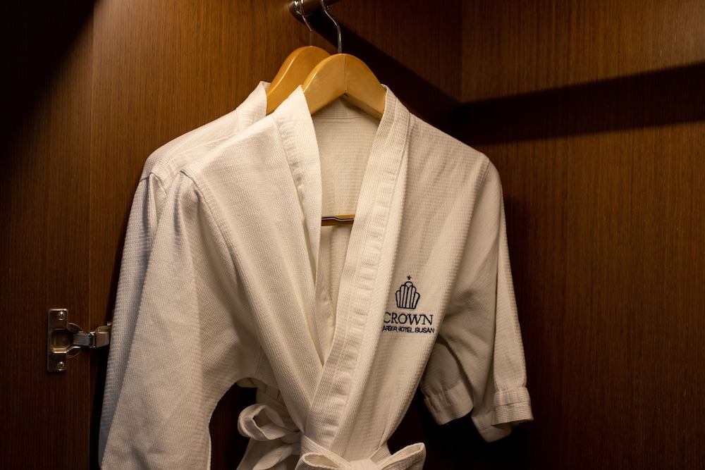 [Ef Lounge Pkg]Executive Twin City View (Twosome Beverage Vouchers 2 + Lounge Access) photo 2
