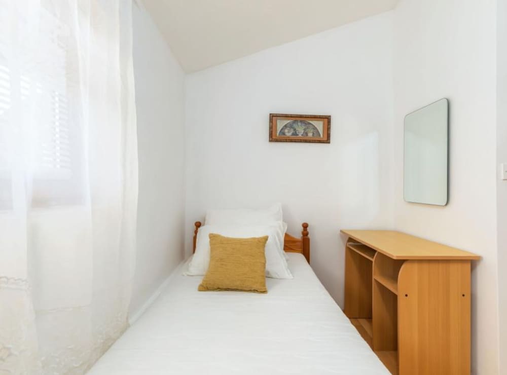Apartment (One Bedroom Apartment With Terrace (A)