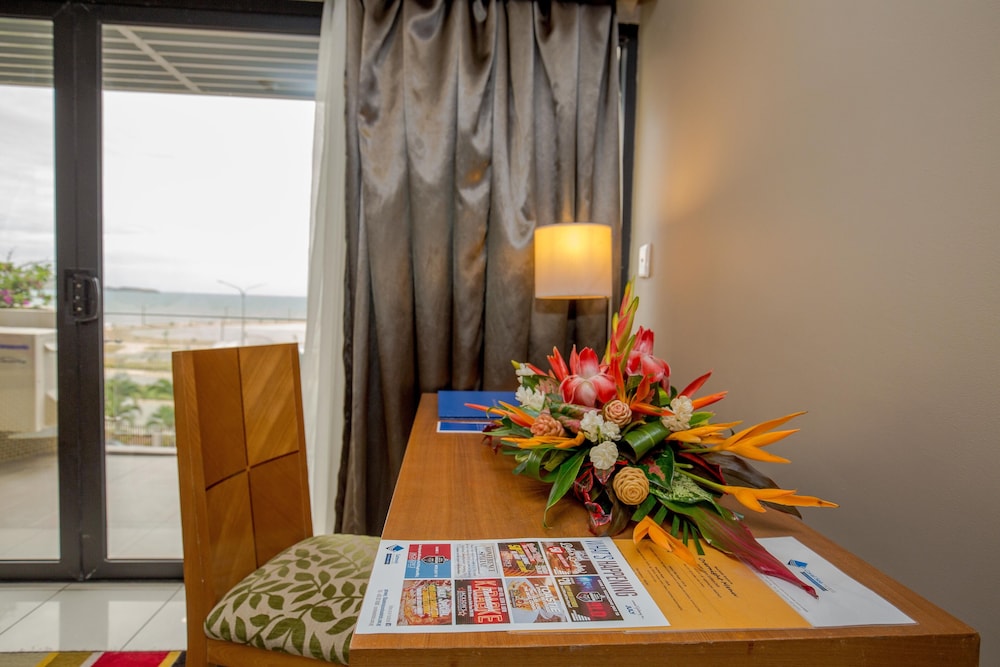 Premier Suite, Sea View, Beachside photo 2