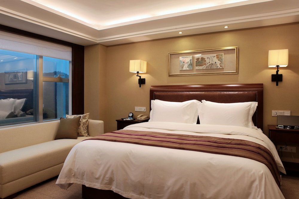 Suite (Non Smoking)