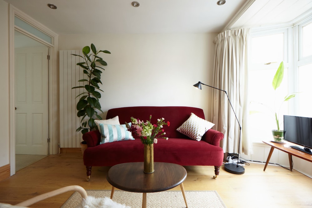 Villa photo 2