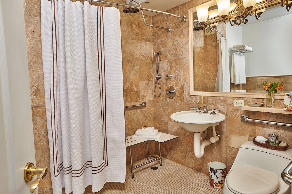 Accessible Studio - ADA photo 3