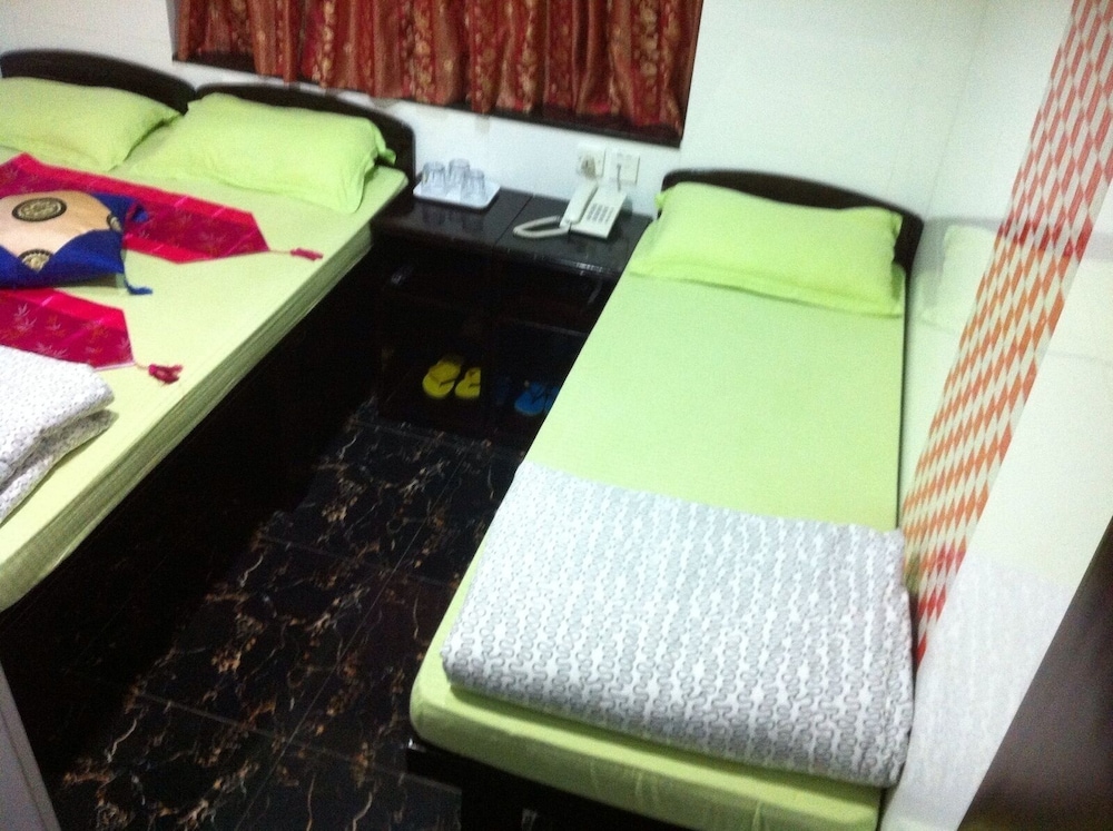 Triple Room photo 2