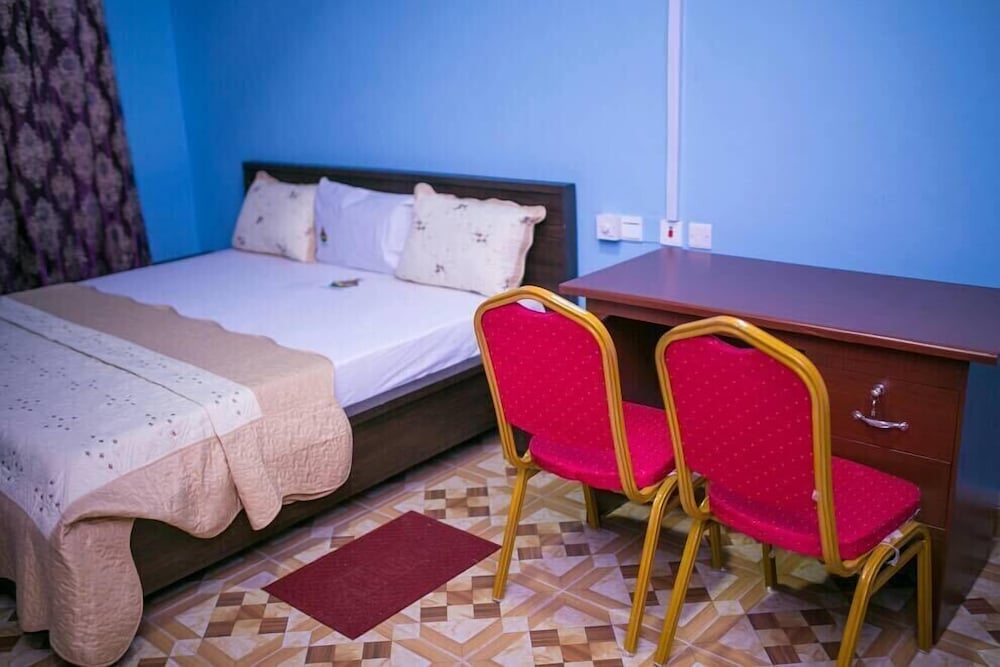 Double Room, 1 Queen Bed photo 2