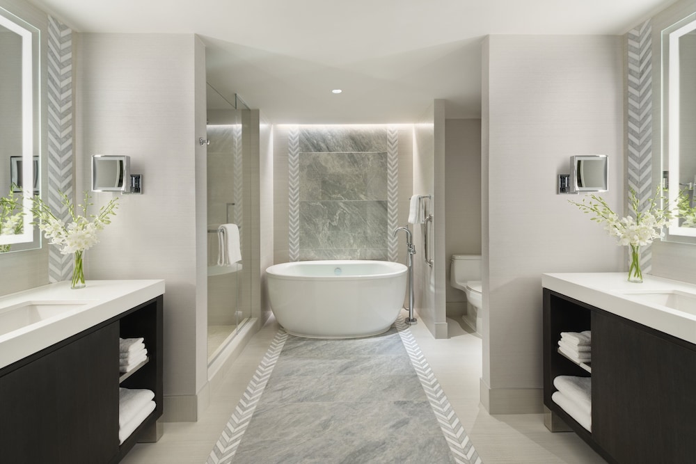Suite, 1 King Bed (Anchor)