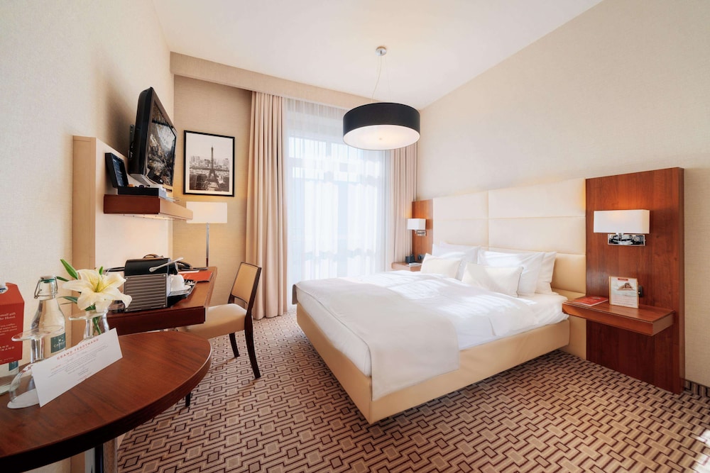 Standard Double Room, 1 Queen Bed (Single Queen Room) photo 1