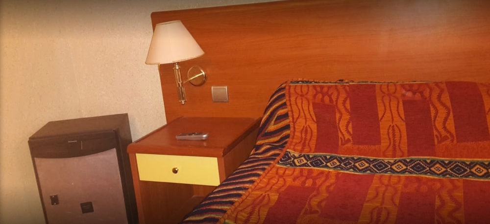 Classic Twin Room