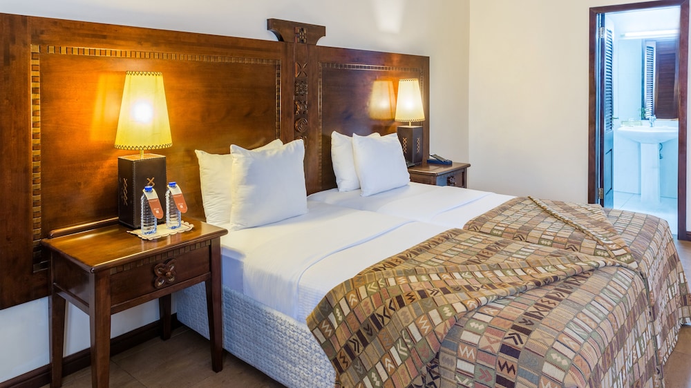 Deluxe Twin Room - Photo 3