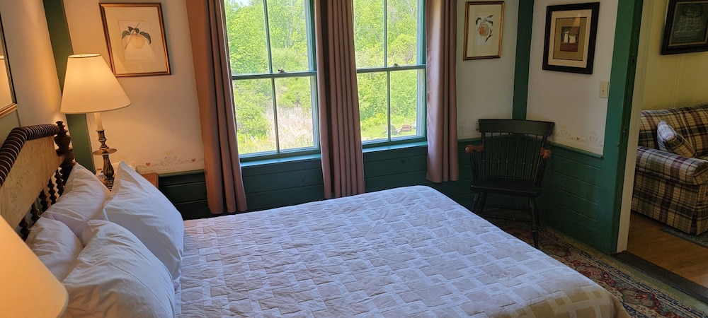 Room, 1 Queen Bed (Room 2) photo 3