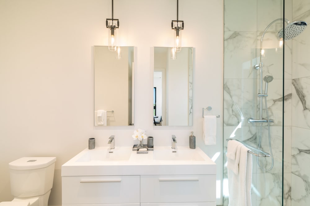 Luxury Suite, 2 Bedrooms, Ocean View, Corner - Photo 18