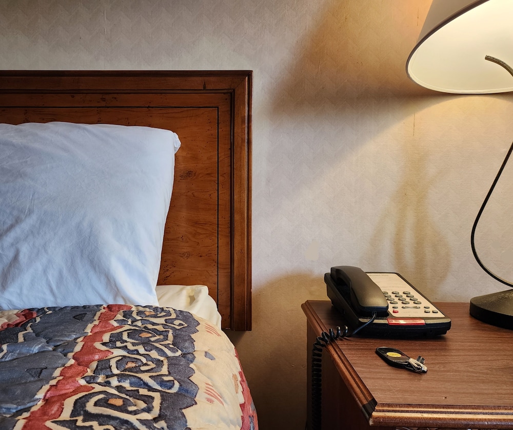 Standard Double Room, 2 Queen Beds, Park View photo 1