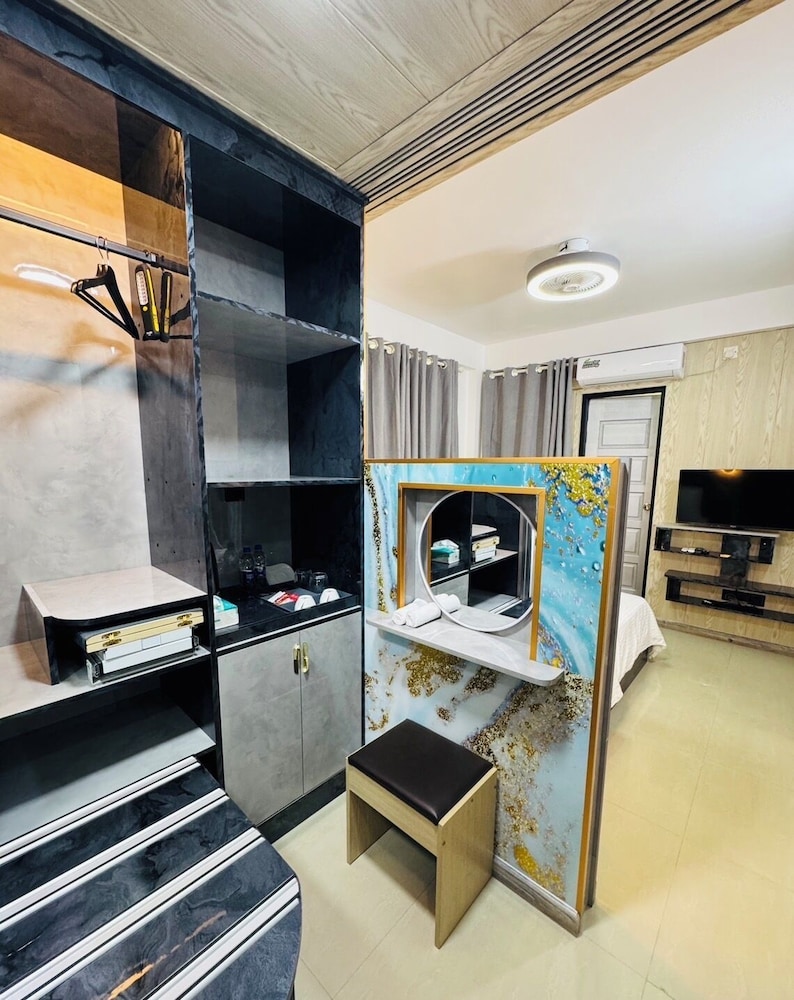 Double Room, Balcony, City View