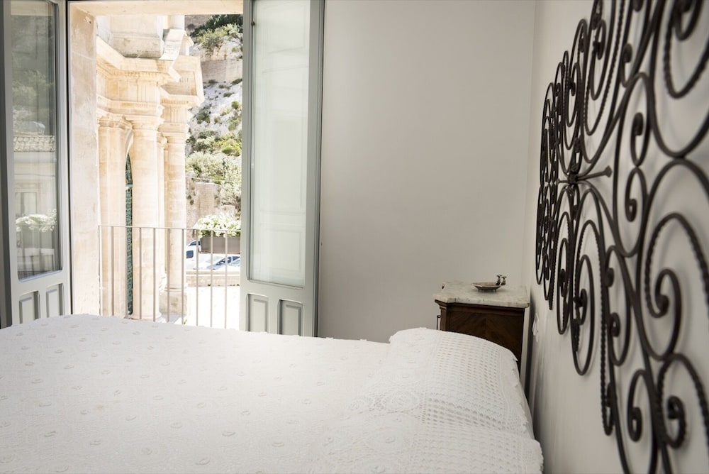 Double Room, Balcony (Bartolomeo, first floor) photo 3