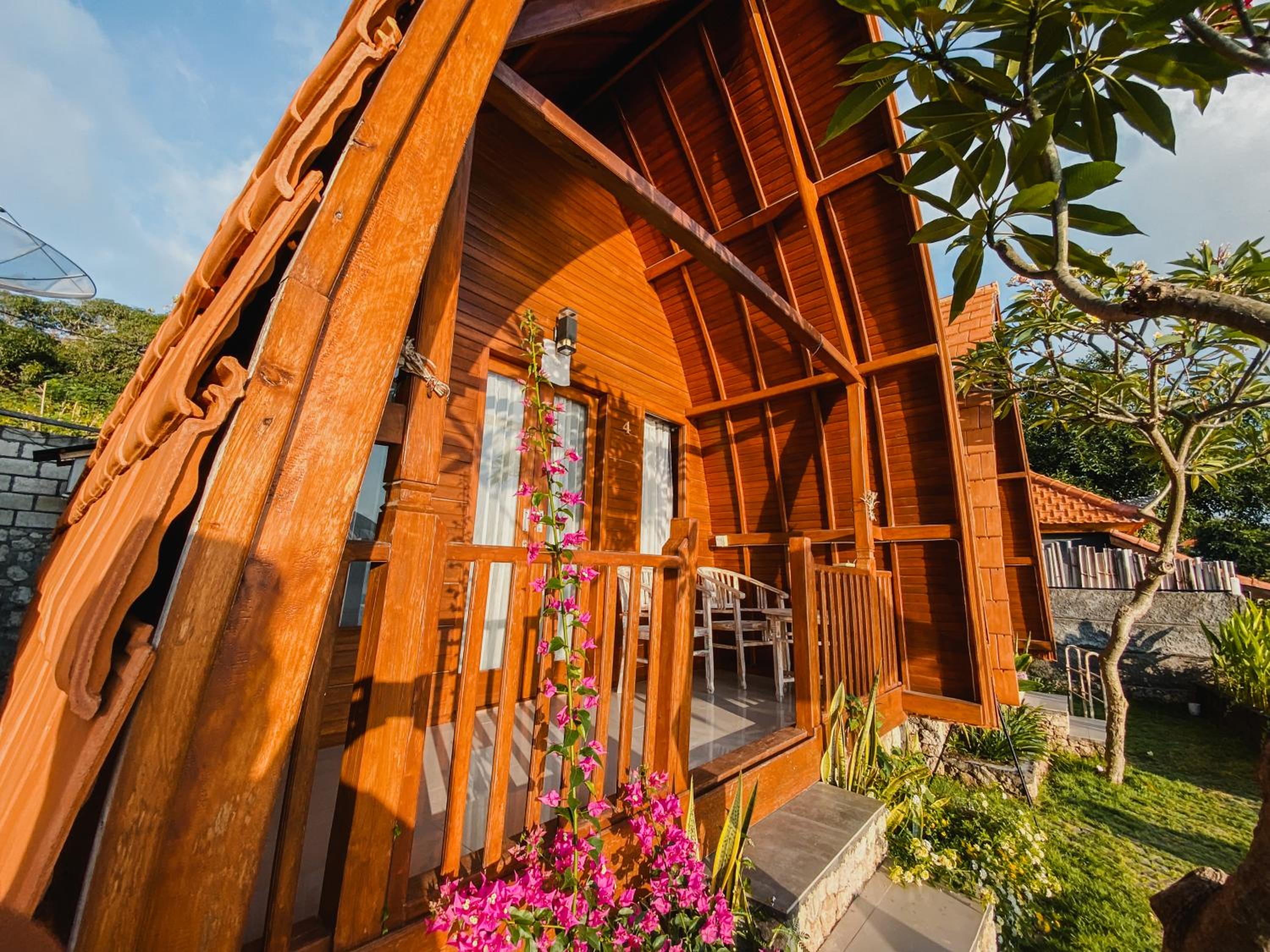Deluxe Bungalow with Sea View - Photo 13