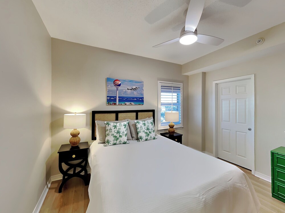 Condo, Multiple Beds, Balcony, Ocean View (South Harbour #2F - No Pets Allowed)