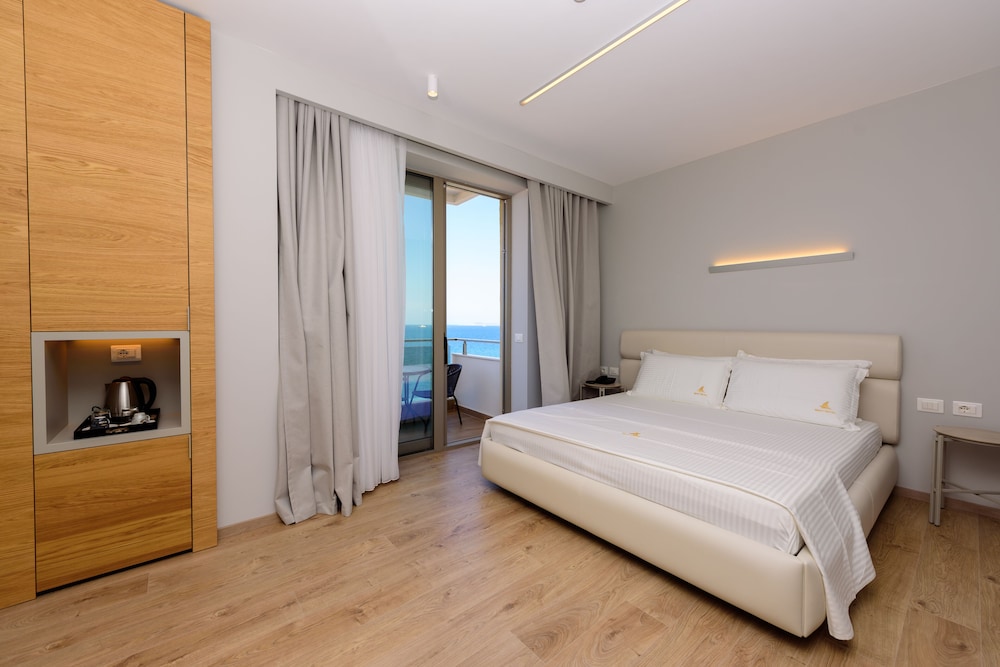 Double Room, Sea View