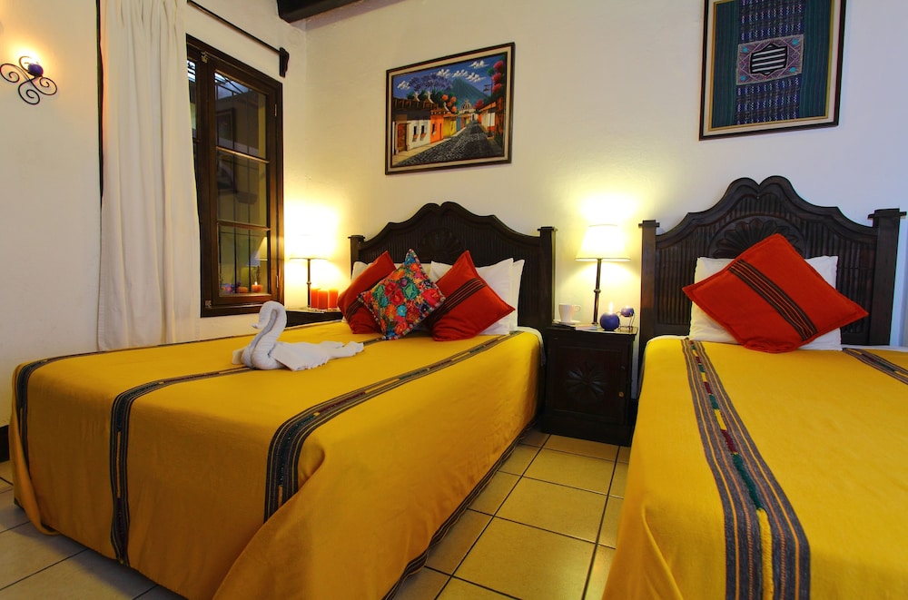 Comfort Double Room, Private Bathroom, Courtyard Area photo 2