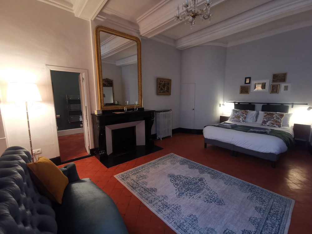 Deluxe Double or Twin Room, Private Bathroom photo 1