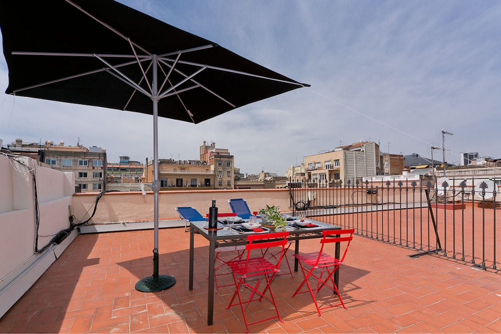 Apartment, 3 Bedrooms, Terrace, City View (Passeig de Gracia, 51) photo 2
