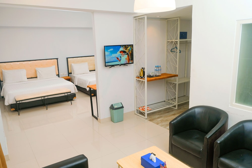 Junior Quadruple Room
