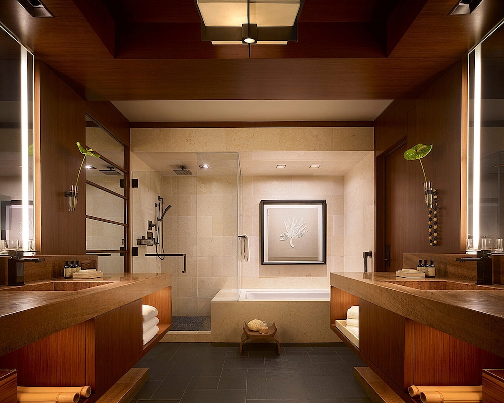 Room, 1 King Bed, Oceanfront