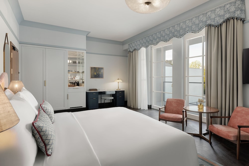 Heritage Junior Suite King - Photo 8