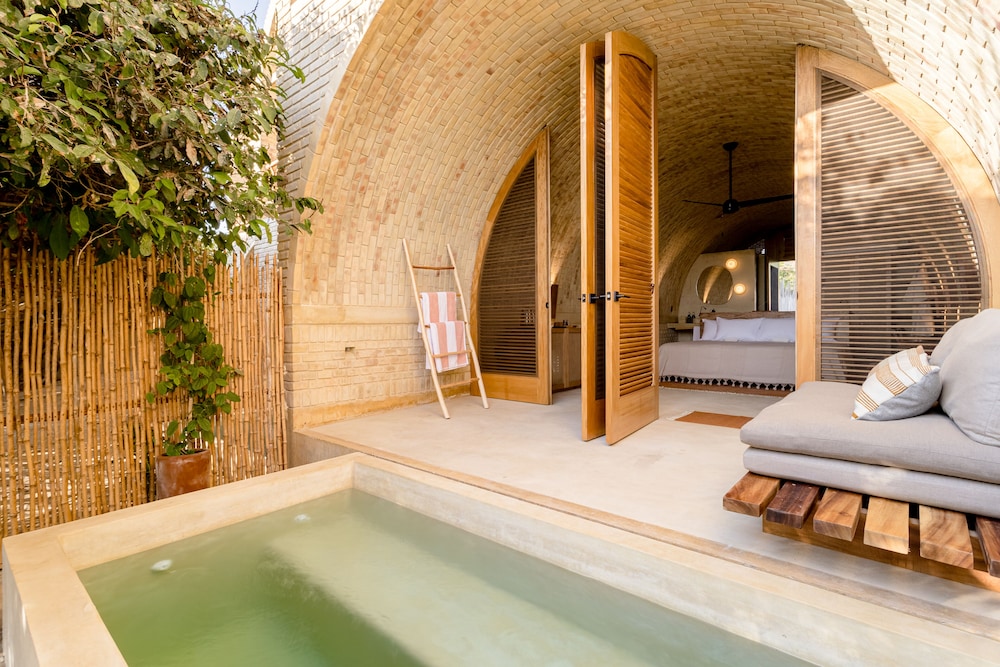 Private Pool Junior Suite