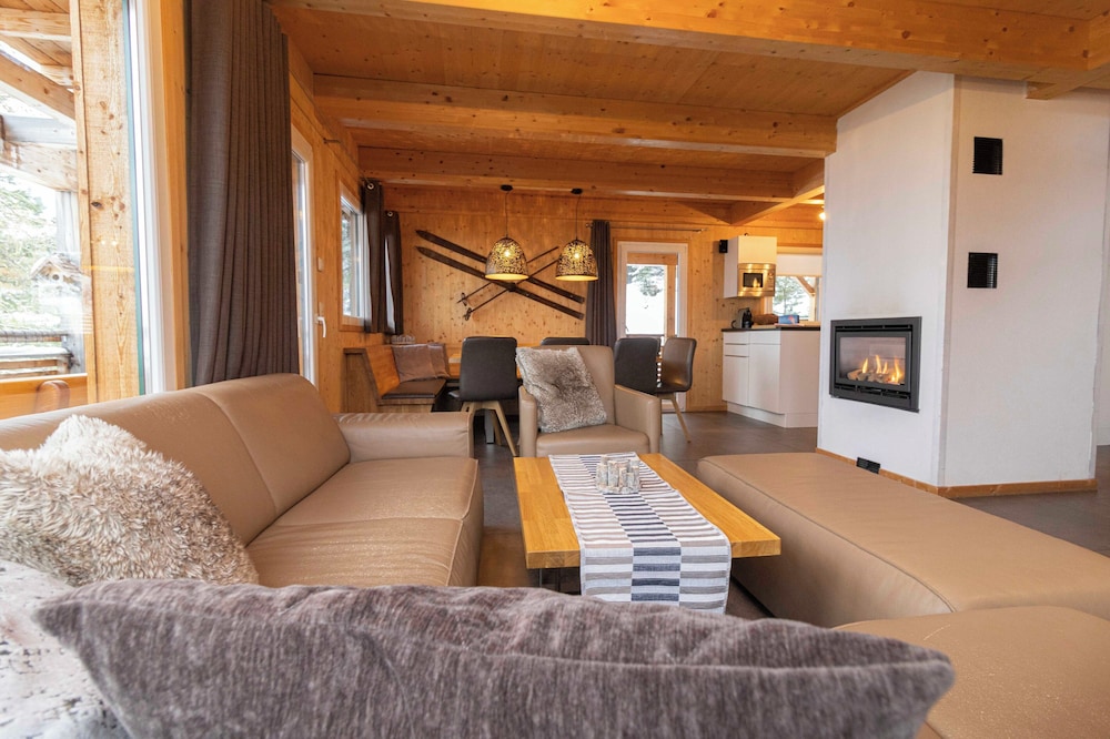 Ferienhaus # 4 mit IR-Sauna & Whirlpool innen