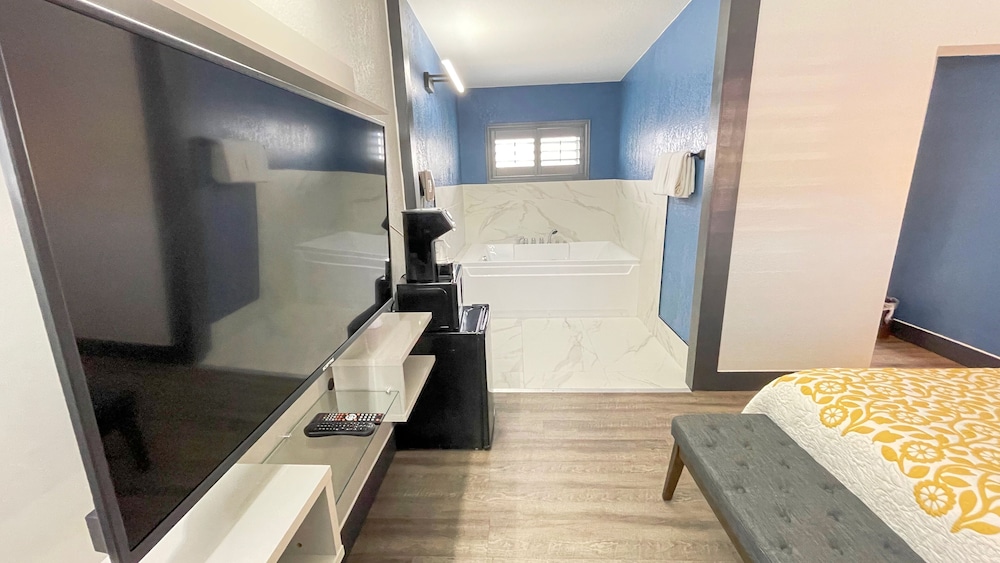 Romantic Studio Suite photo 3