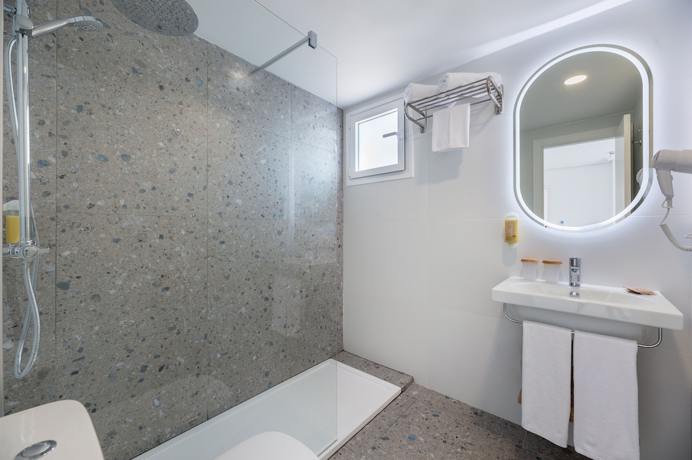 Superior Double Room - Photo 7