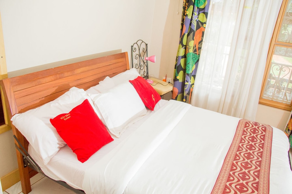 Deluxe Double Room, 1 Double Bed, Patio, Garden View photo 1