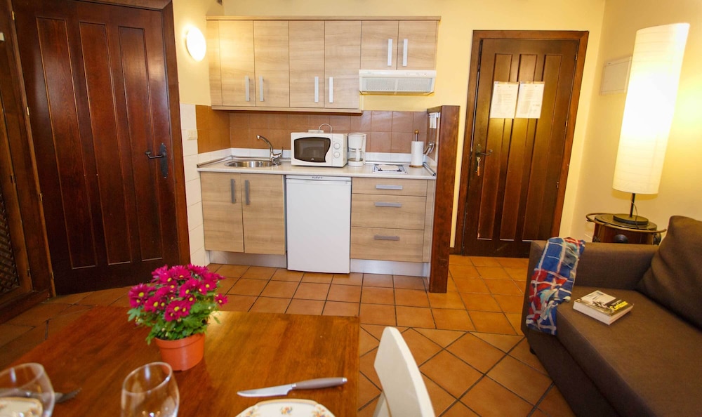 Apartment, 1 Bedroom (C) photo 2