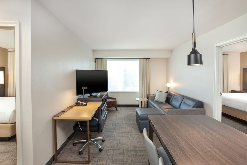 Suite, Multiple Beds - Photo 2