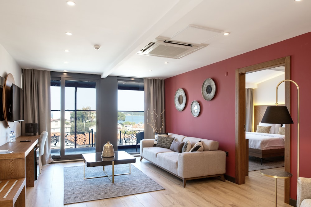 Iskele Suite Room photo 1