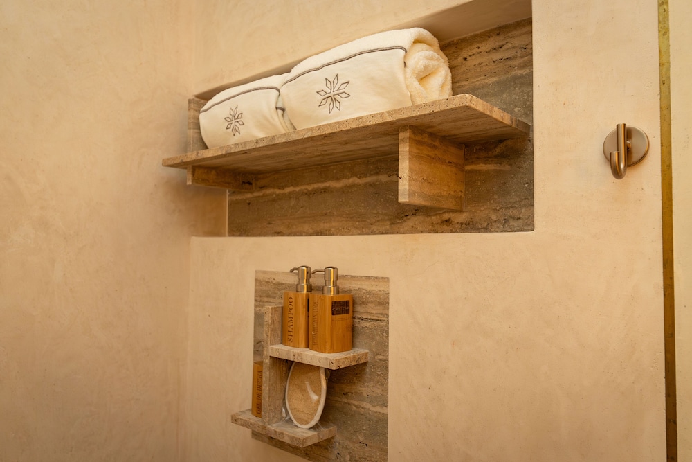 Junior Suite - Photo 33