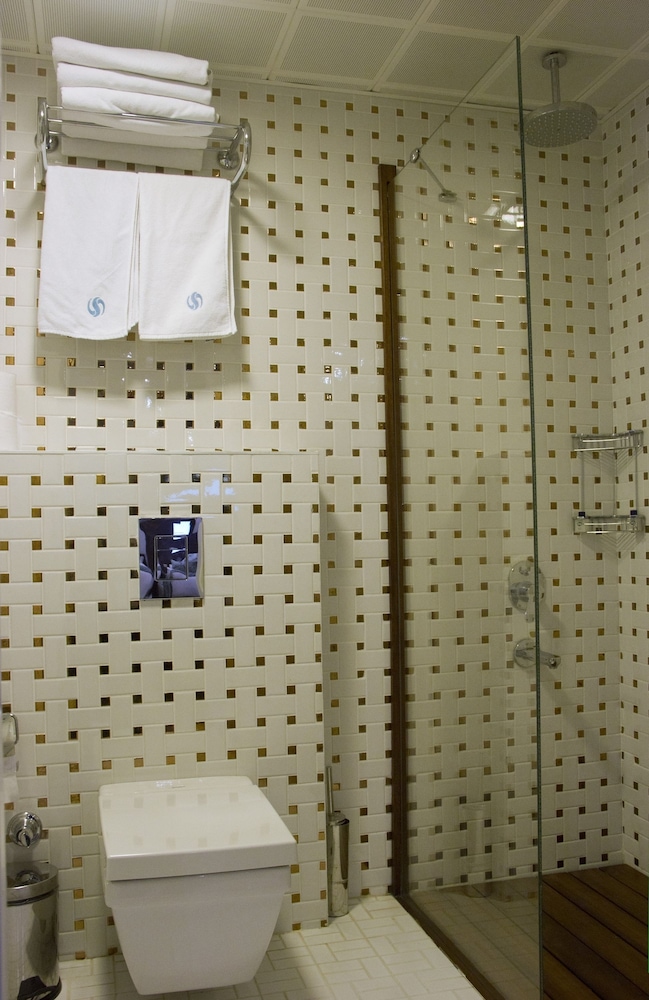 Quadruple Room photo 2