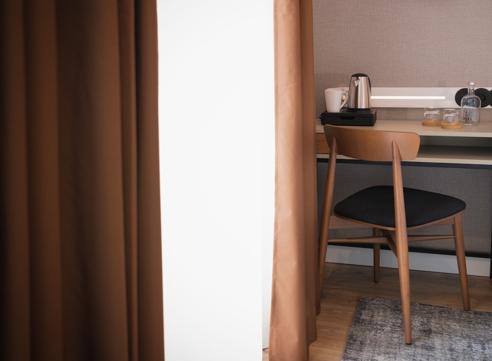 Classic Room, City View - Photo 6