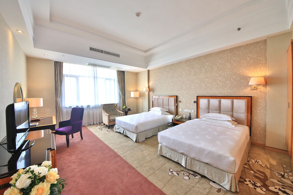 Business Suite, 1 Bedroom, Balcony photo 1