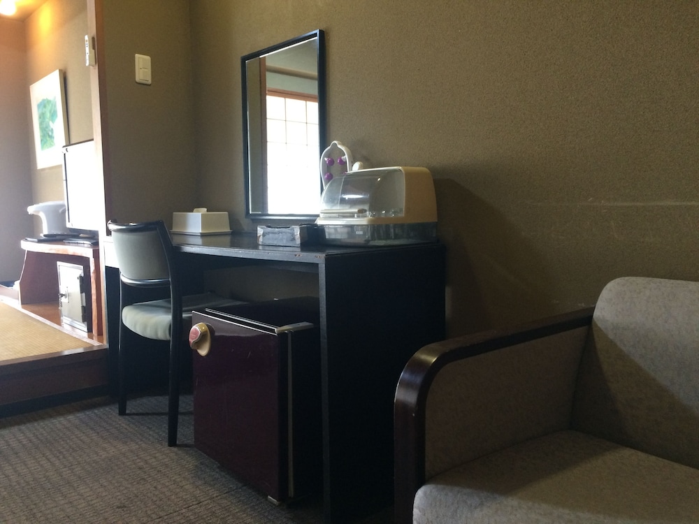 Japanese-Western Room photo 3