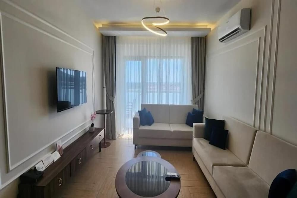 Deluxe Suite, Balcony, Sea View photo 2
