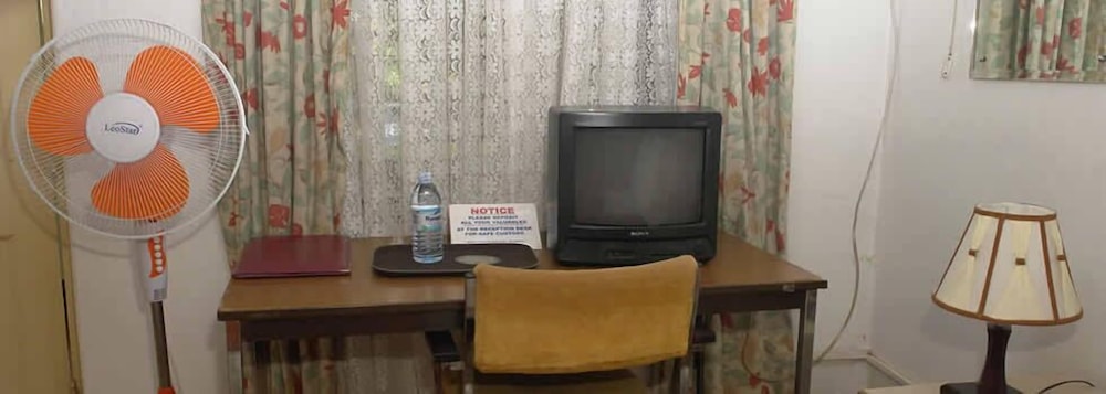 Double Room - Photo 4