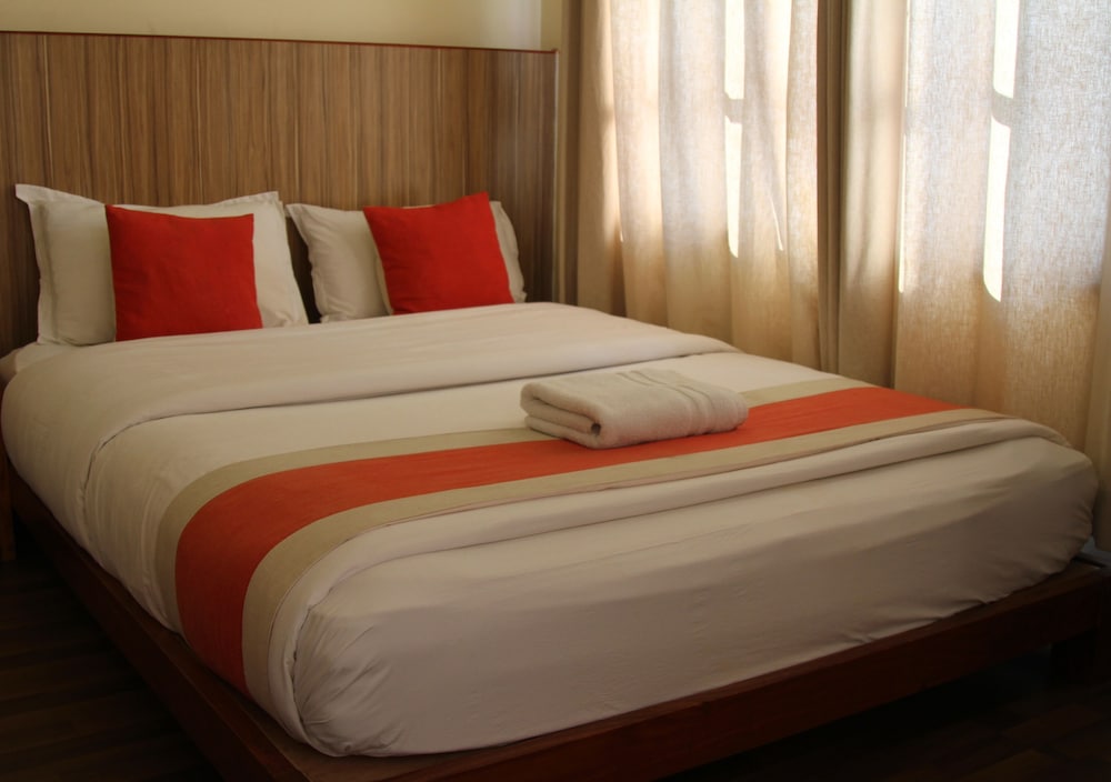 Deluxe Double Room - Photo 5