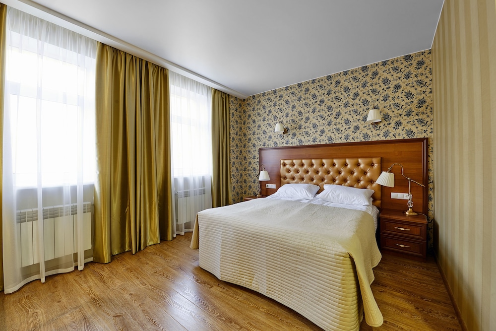 Standard Double or Twin Room photo 3
