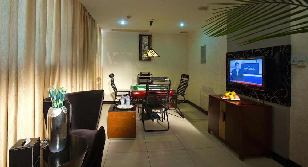 Executive Suite photo 2