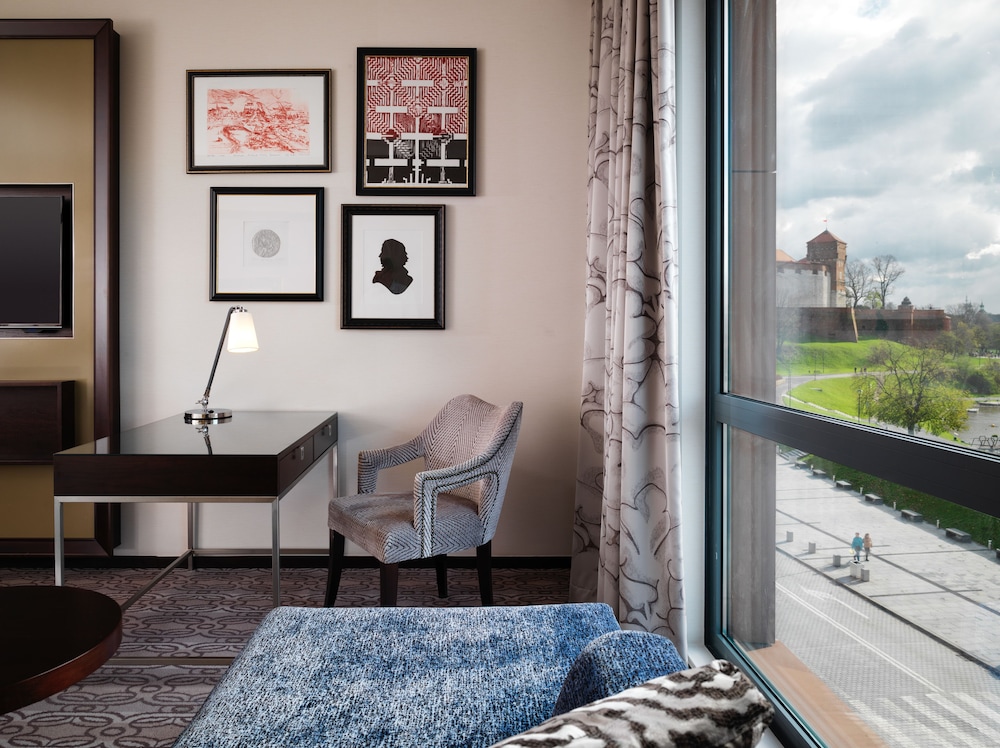 Grand Room, 1 King Bed (View) - Photo 5