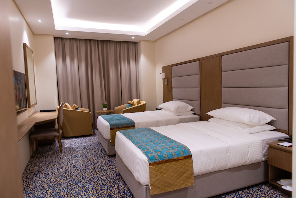 Executive Twin Room - Photo 1